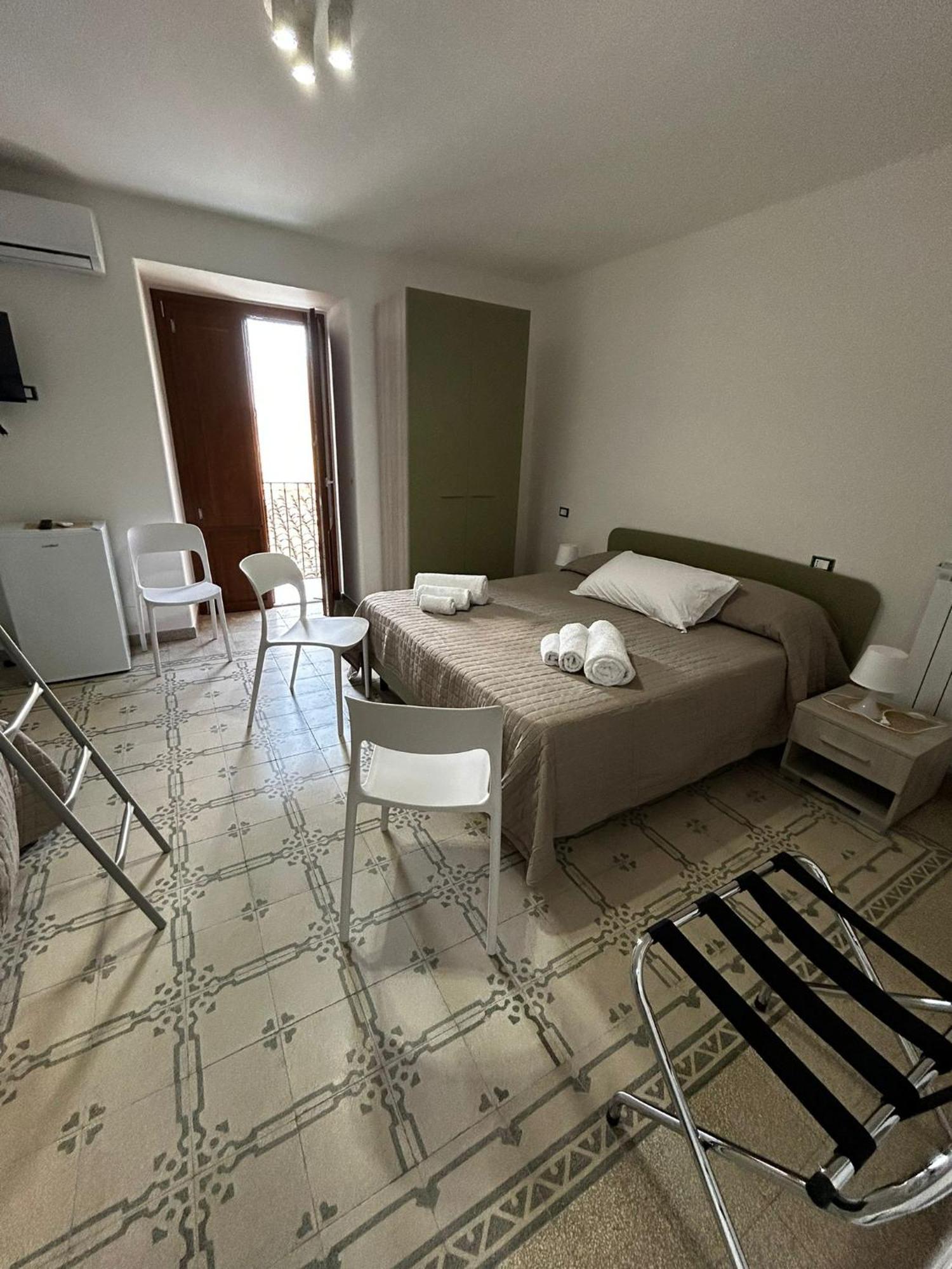La Spiga Hotel Ганджи Екстериор снимка